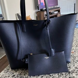 YSL SHOPPING BAG  TOTE E/W IN SUPPLE LEATHER